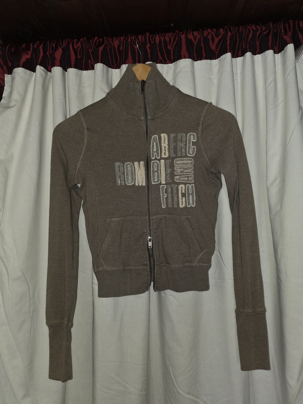 Abercrombie & Fitch Taupe Double Zip Patchwork Sweater